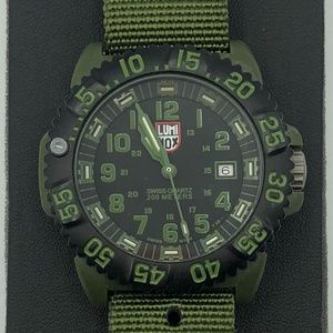 luminox 3040